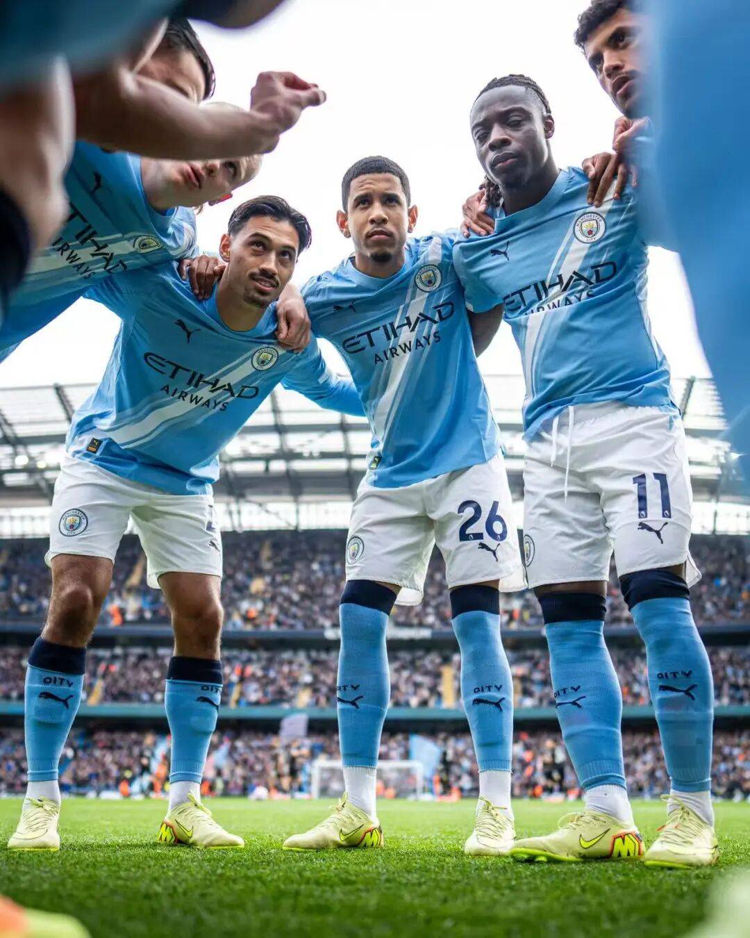 今天是北京时间2025年12月07日星期日,欢迎收看早报！