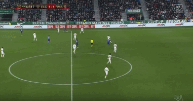 此前对阵拜仁时扭伤左膝，努诺-门德斯本周四恢复了训练